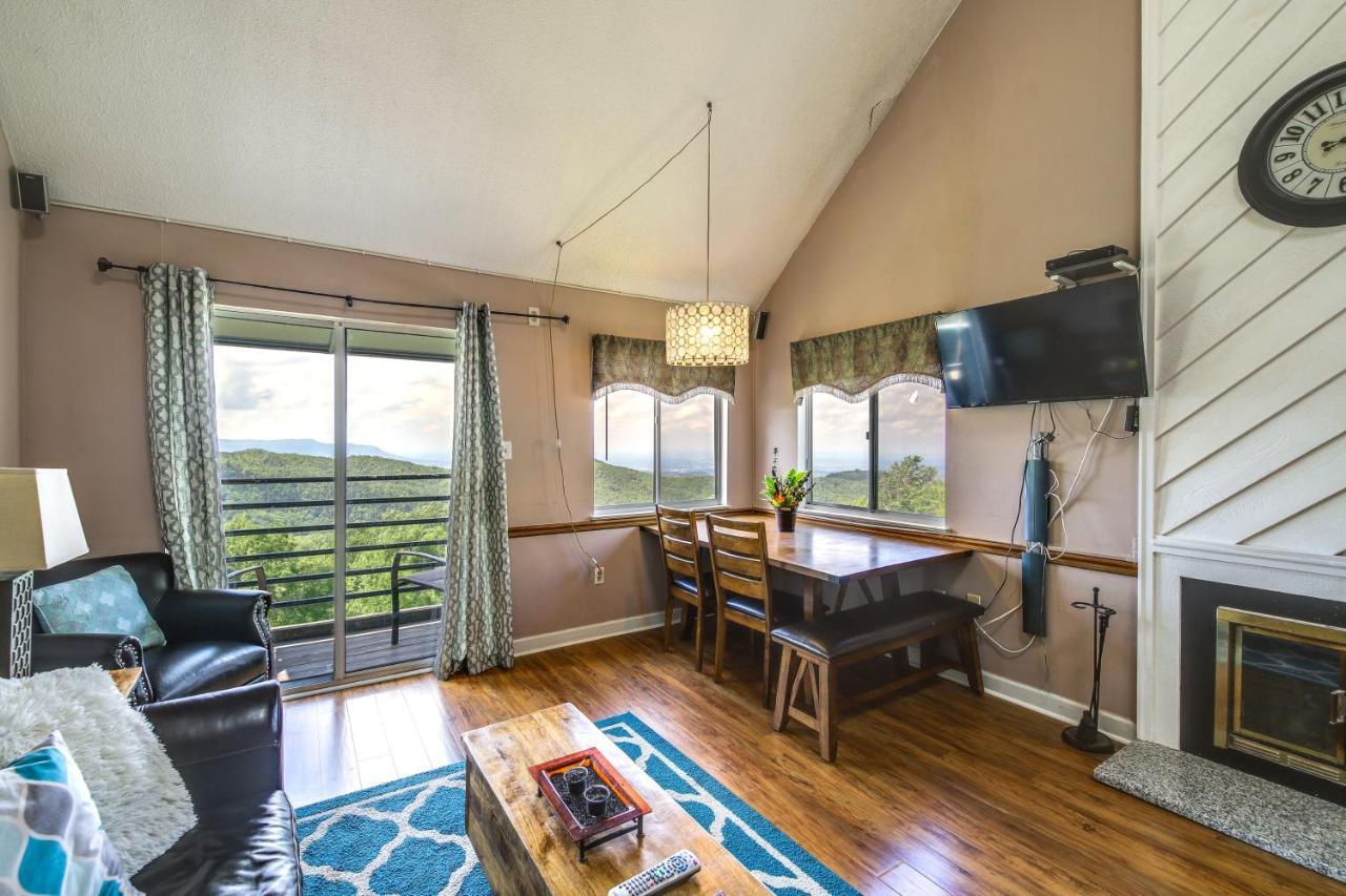 Gatlinburg Mountaintop Condo With Balcony And Views! 外观 照片