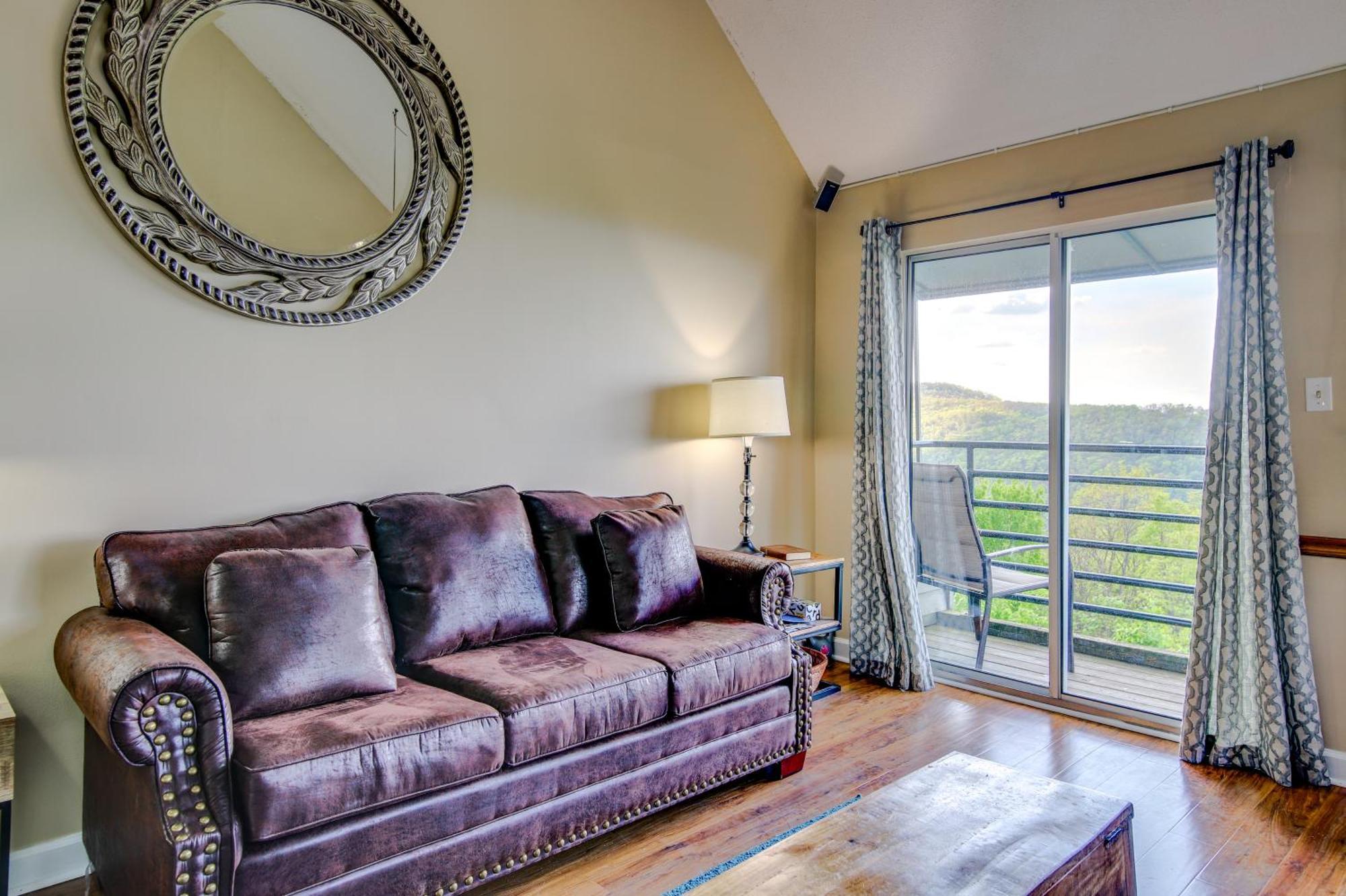 Gatlinburg Mountaintop Condo With Balcony And Views! 外观 照片
